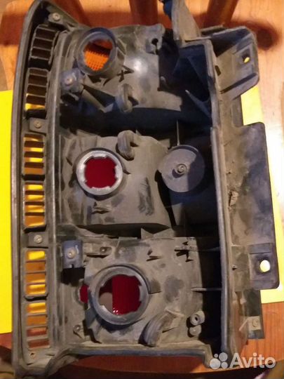 Фонарь зад.правый Митсубиси Паджеро Монтеро