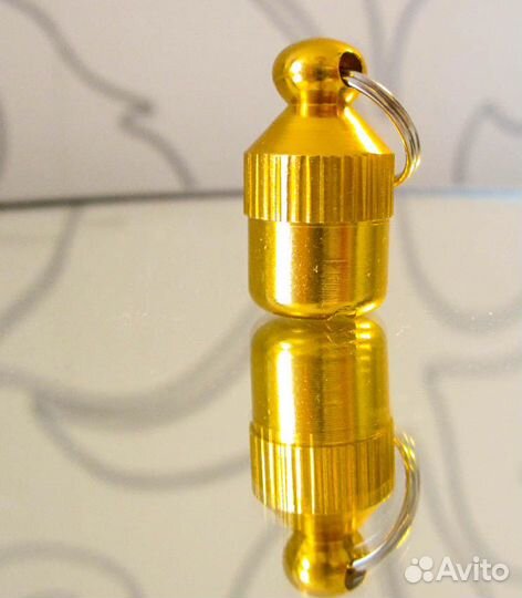 Практичный адресник