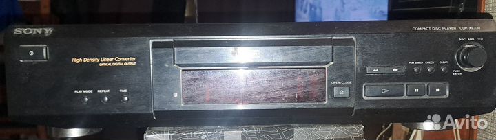 CD-плеер Sony CDP-XE 330