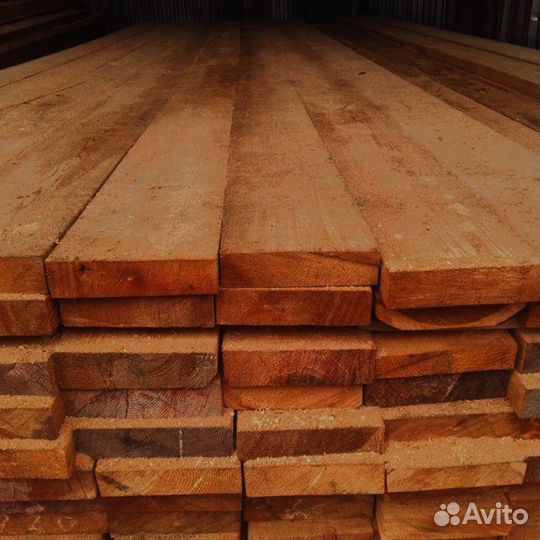 Доски лиственницы 55x140 мм, готовы для любых конс