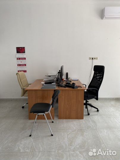 Сдам в аренду место в офисе