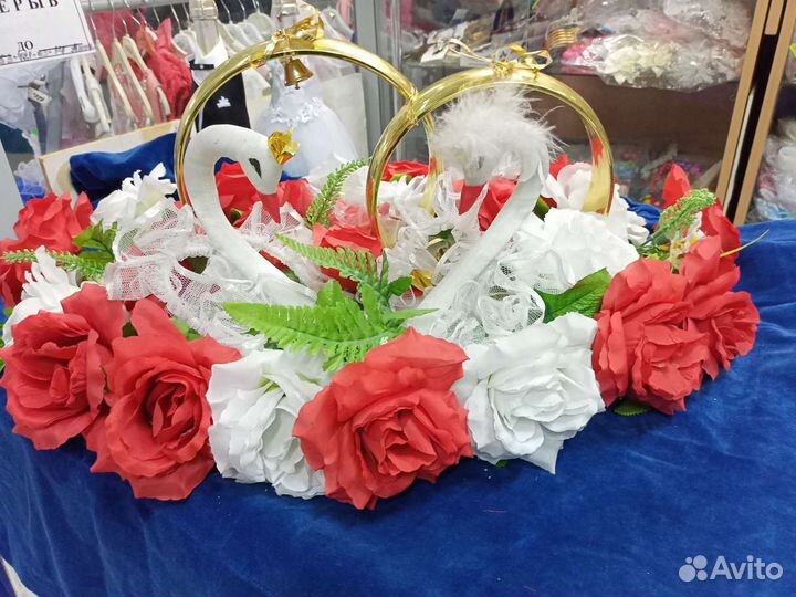 Украшения на машину для свадьбы