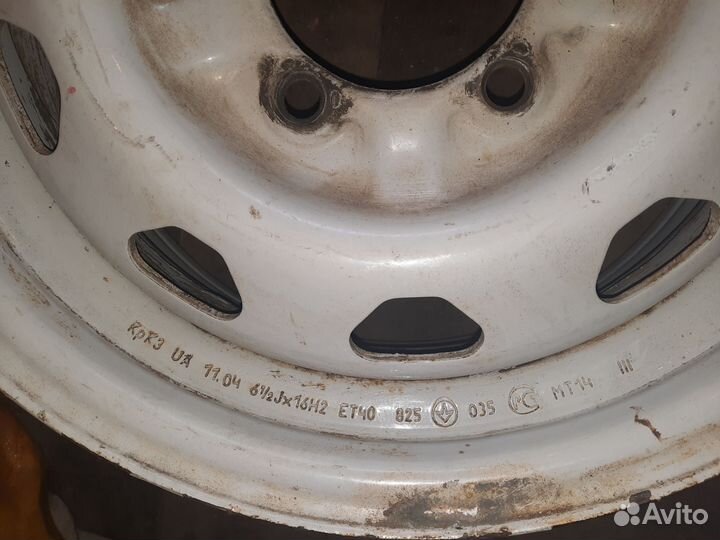 Штампованный диск r 16 УАЗ