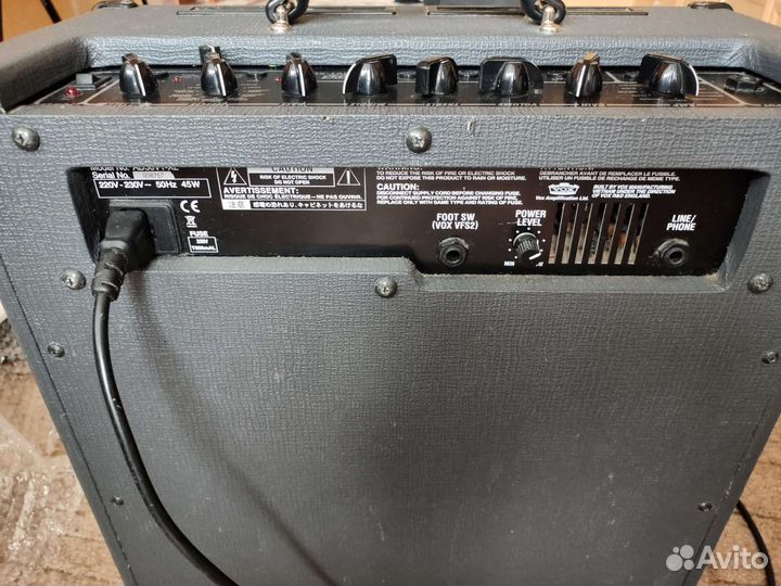 Гитарный комбоусилитель VOX AD30VT-XL