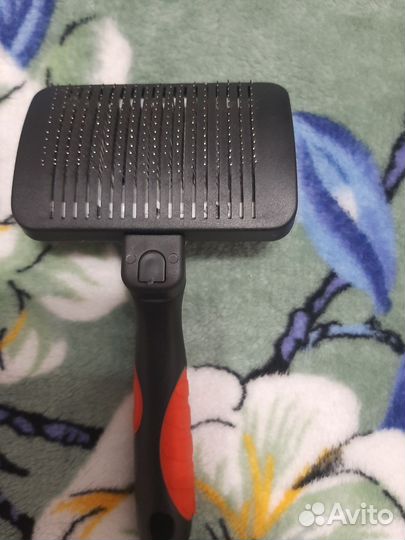 Расческа, пуходерка для собак и кошек