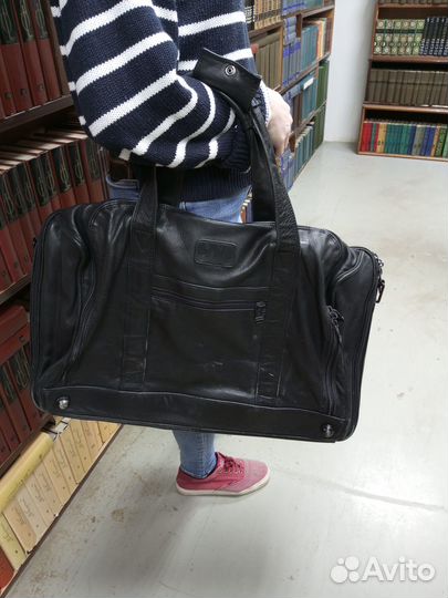 Кожаная дорожная сумка