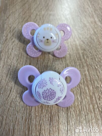 Пустышка (соска) chicco 2 шт в контейнерах