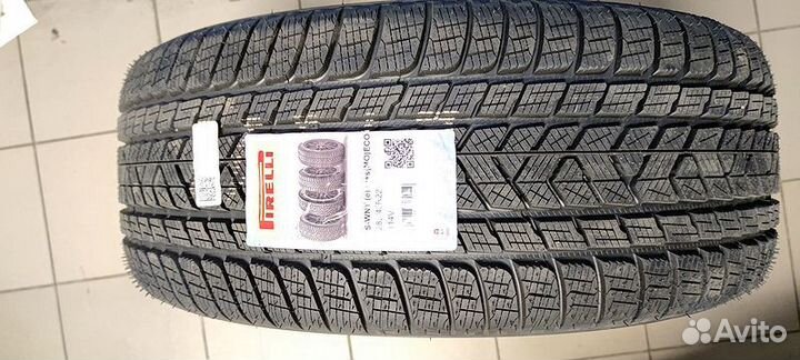Pirelli Scorpion Winter 315/35 R22 111V