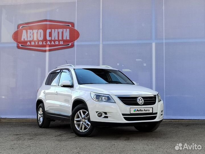 Volkswagen Tiguan 2.0 AT, 2011, 244 262 км