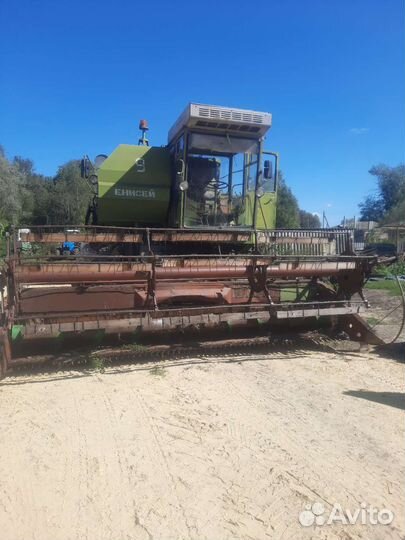 Комбайн Енисей Енисей-1200, 1999