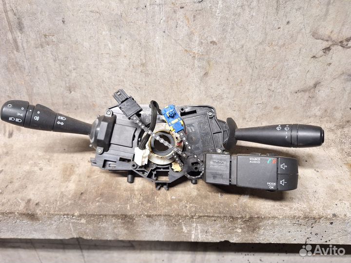 Подрулевой переключатель Renault Sandero 2 Logan 2