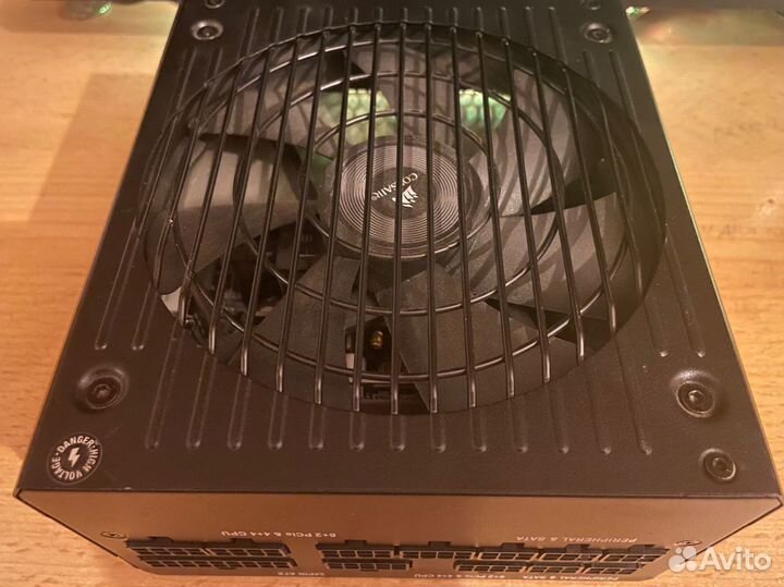 Блок питания для пк 850w Corsair RM850