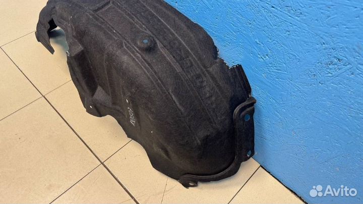 Локер задний правый Toyota RAV4 656370R050