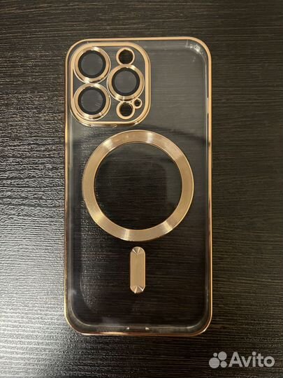 Чехол на iPhone 13 pro