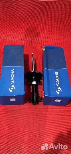 Стойки передние Renault Master (комплект)