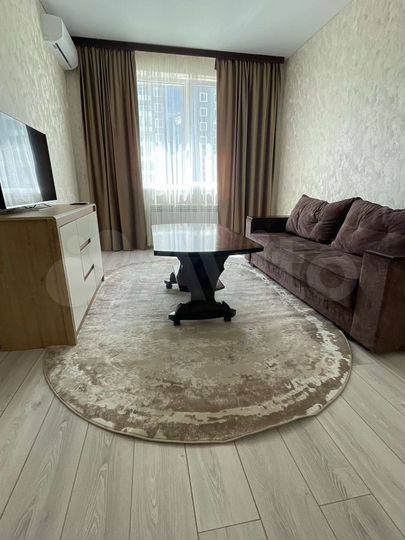 2-к. квартира, 59 м², 7/19 эт.