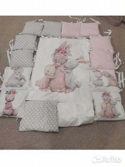 Комплект бортиков в кроватку