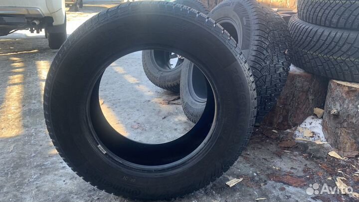 Continental IceContact 2 SUV 265/60 R18