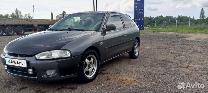 Mitsubishi Colt 1.6 AT, 2001, 380 000 км