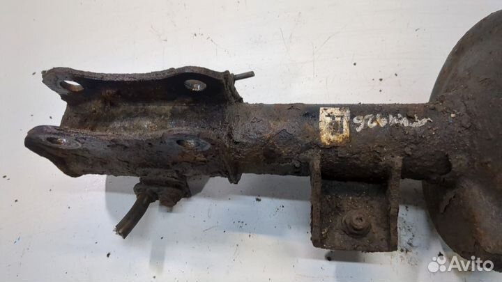 Амортизатор подвески левый передний Suzuki Grand Vitara