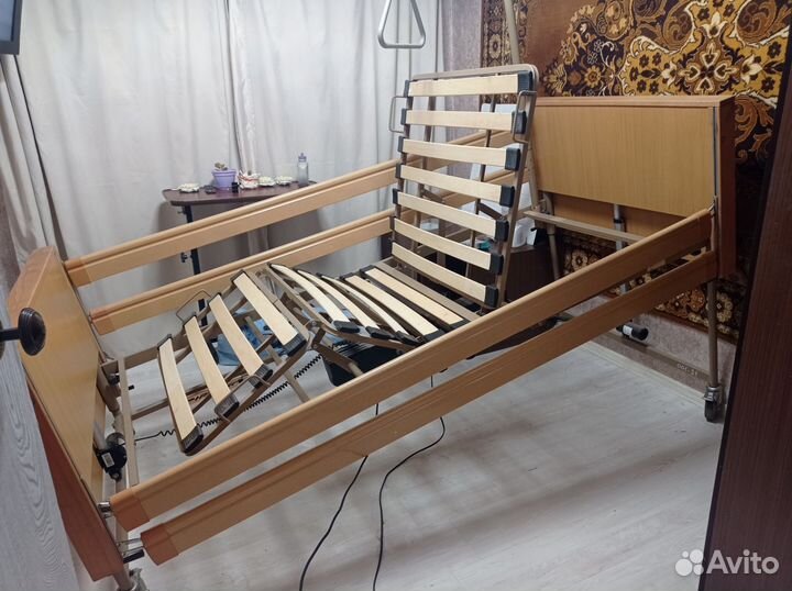 Кровать электрическая для лежачих больных бу