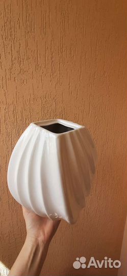 Ваза для цветов большая