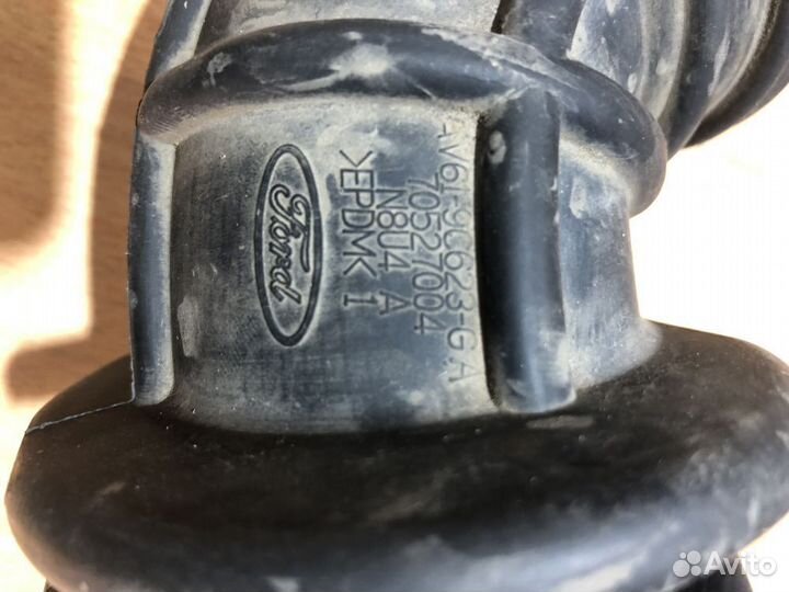 Патрубок воздушного фильтра Ford Focus III (2011—2