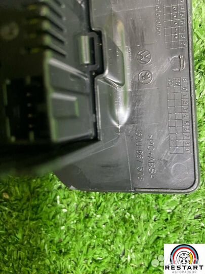 Блок управления USB Volkswagen Polo 6 2022