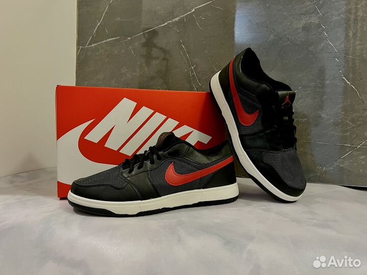 Кроссовки Nike Air Jordan 1 Low Black