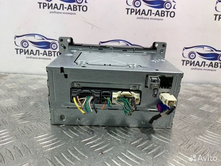 Магнитола Jeep Grand Cherokee WK2 3.0 diesel 2012