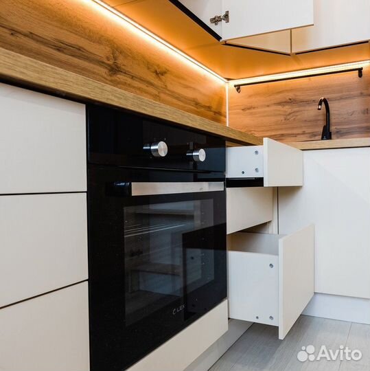 Кухня (цена за всю кухню)km-37411