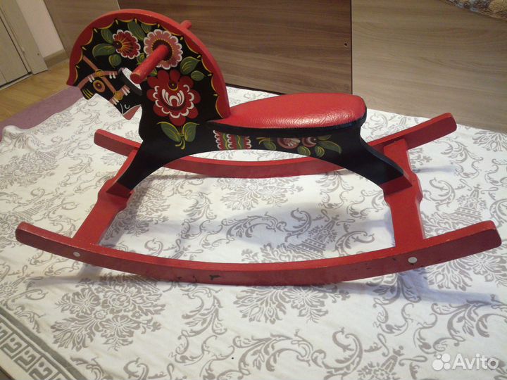 Лошадка качалка деревянная