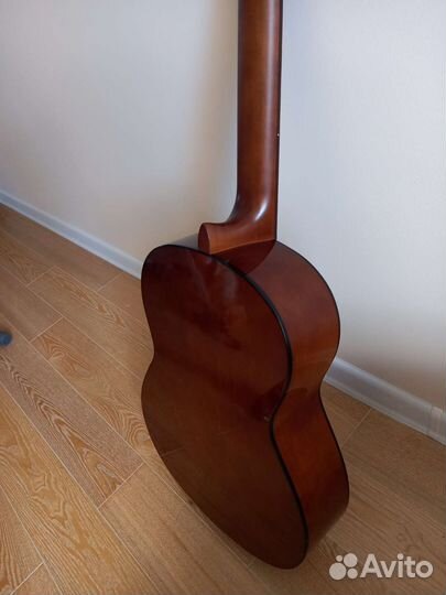 Акустическая гитара yamaha c40