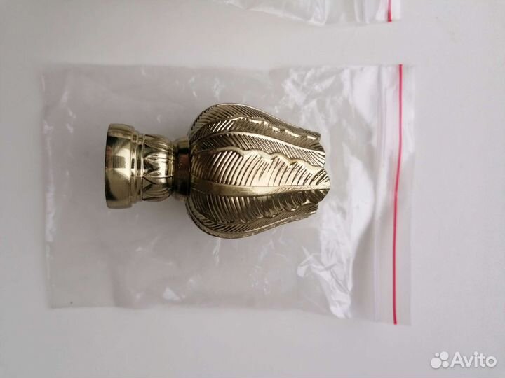 Наконечник для карниза