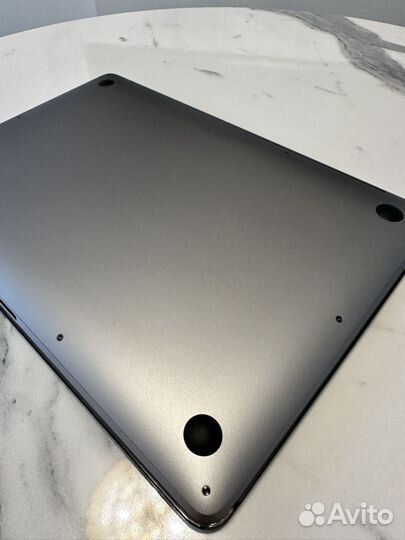 Apple MacBook Pro 13 2018 256 gb