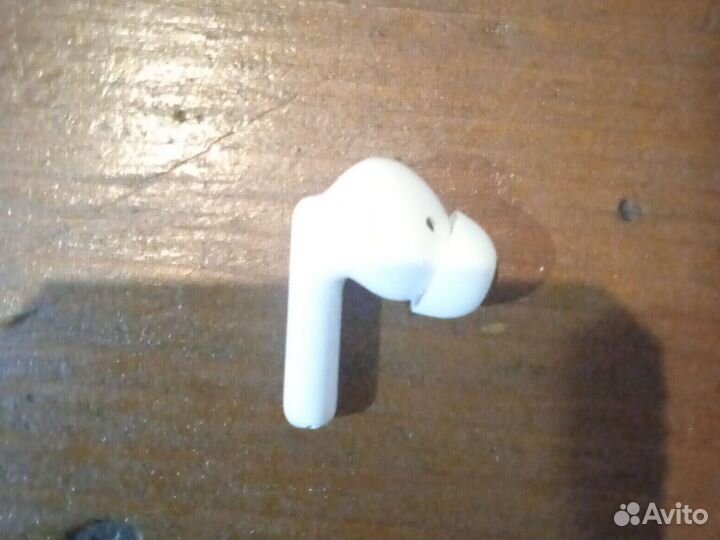 Беспроводные наушники apple airpods