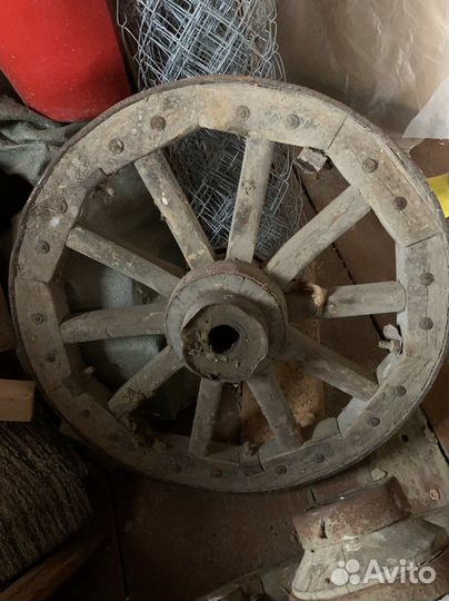 Колесо от телеги