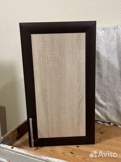 Шкаф настенный