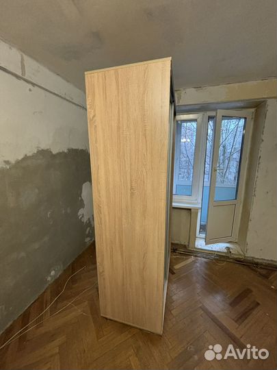 Шкаф купе с зеркалом