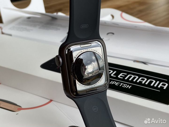 Apple Watch SE 44mm Ростест/89 акб