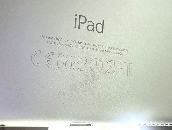 Apple iPad Pro A1674 9.7