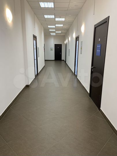 Офис, 17.9 м²