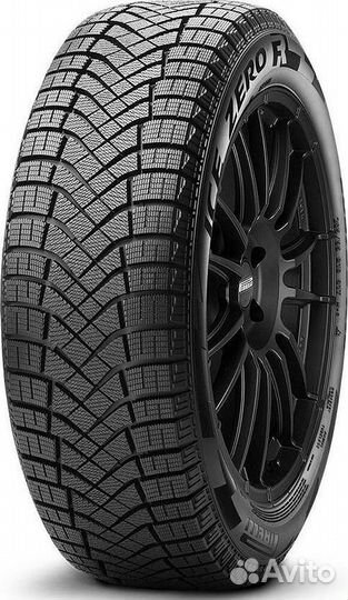 Pirelli Formula Ice FR 215/50 R17 95T