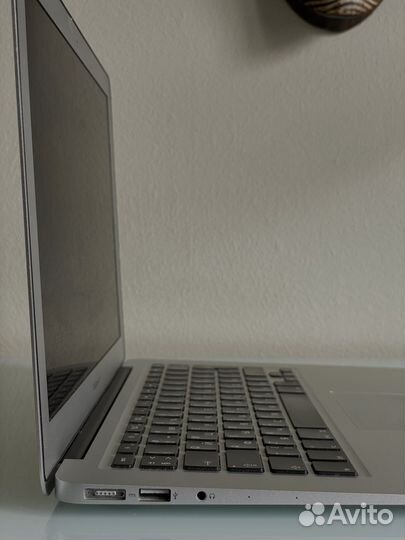 Apple MacBook Air 13 2014