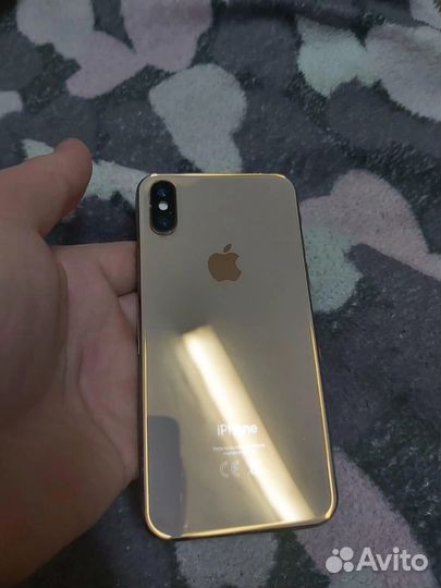iPhone Xs, 64 ГБ