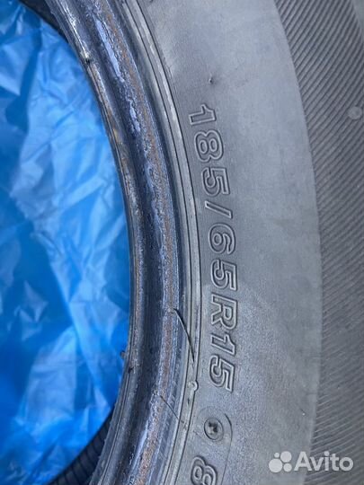 Bridgestone Blizzak VRX 185/65 R15