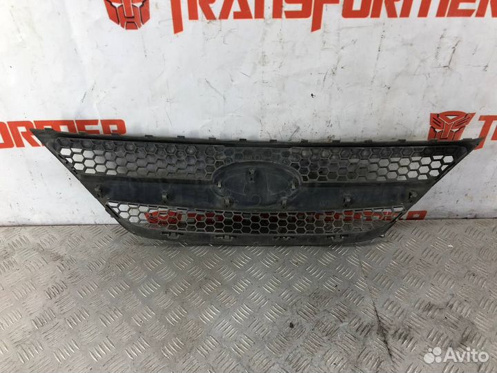 Решётка радиатора Лада Ларгус