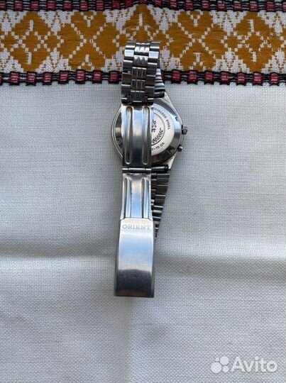Продаю часы Orient
