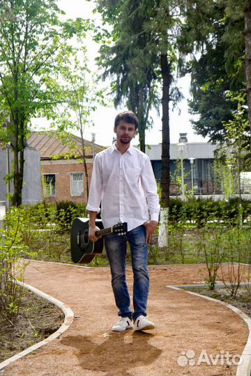 Преподаватель гитары/уроки гитары, укулеле