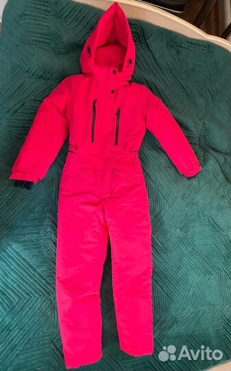 Горнолыжный комбинезон